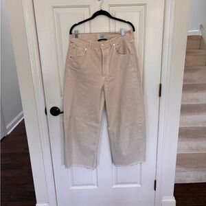 Citizens Of Humanity Cropped Wide-Leg Jeans in white. Size 29